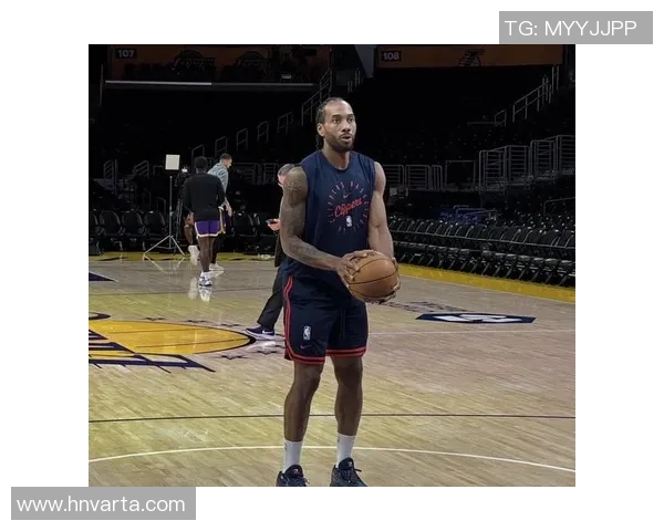 湖人快船对决前瞻分析球队状态与战术布局全解析