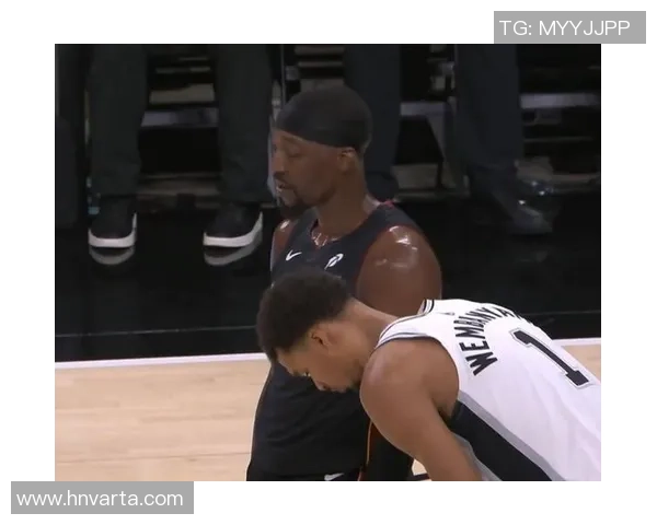 2014年西部决赛第三场马刺与雷霆的激烈对决回顾与分析 2014年西部决赛第三场马刺与雷霆的激烈对决回顾与分析