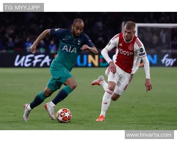 阿贾克斯与热刺首回合激战回顾双方争夺欧冠决赛名额的精彩瞬间